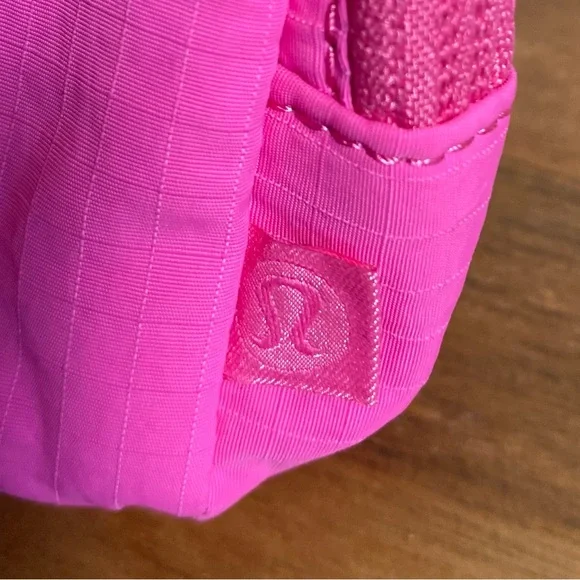 Lululemon Bundle of TWO Mini .7L Belt Bags | Sonic Pink & Black - Picture 7 of 15